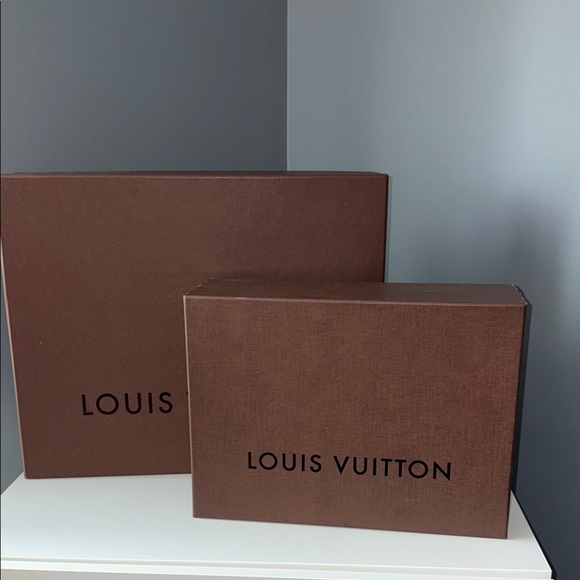 Authentic Louis Vuitton Elegant Brown Boxes - LISTINGS IN MY CLOSET - Picture 1 of 2